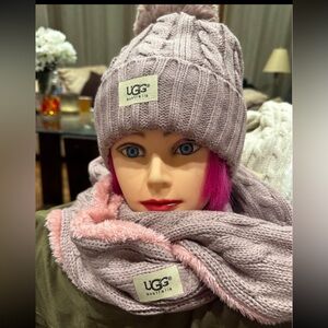 Ugg Set Light Purple